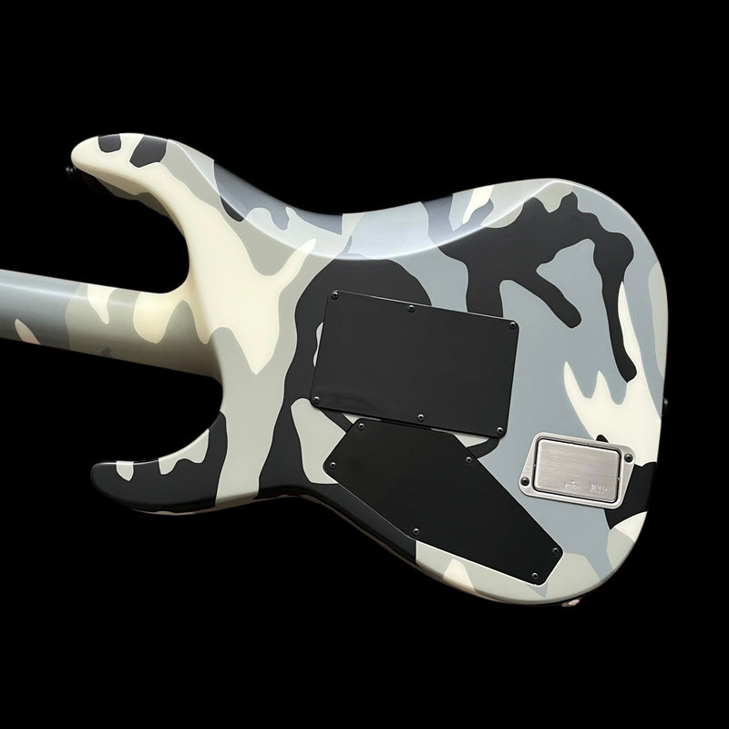 E-II M-II NECK THROUGH | URBAN CAMO