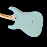 FENDER LIMITED EDITION TOM DELONGE STRATOCASTER | DAPHNE BLUE